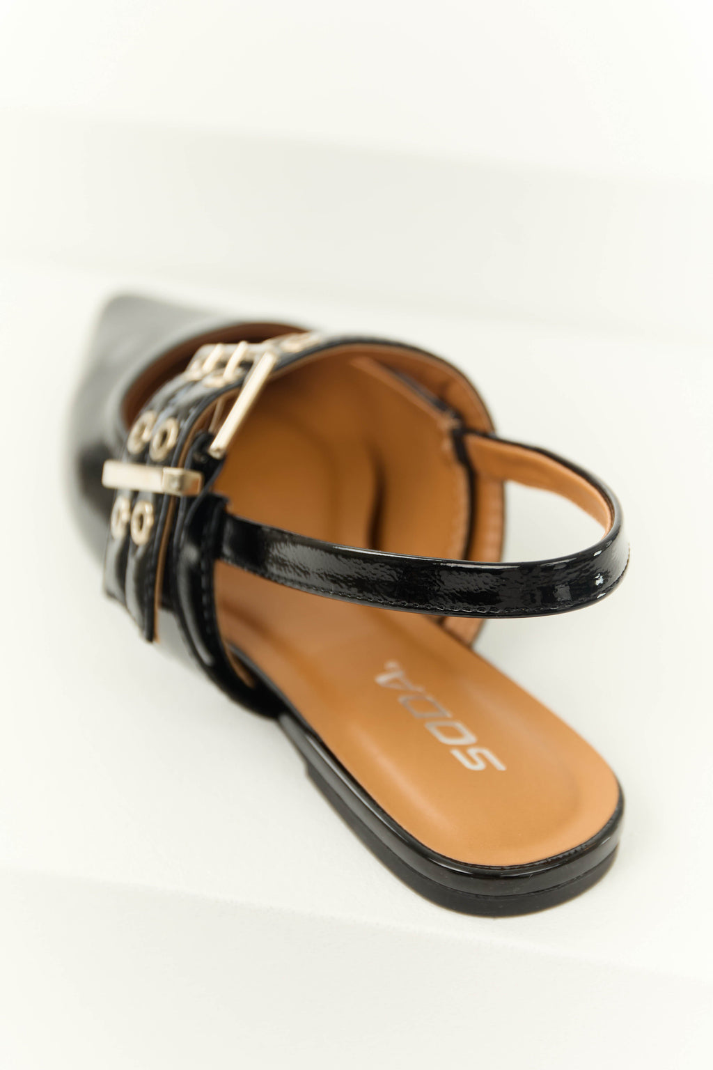 Black Pointed Toe Thick Buckle Strap Flats